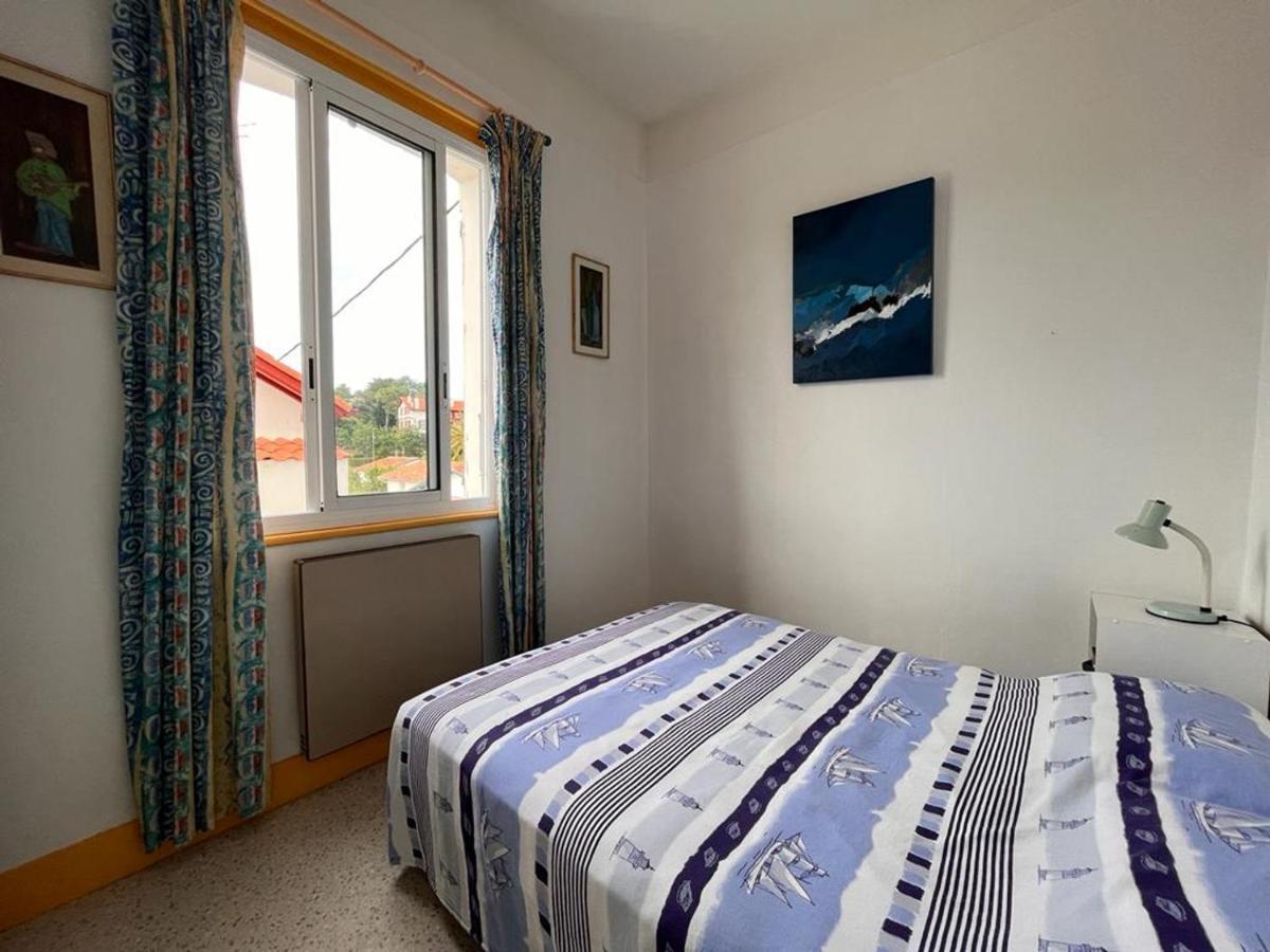 Appartement Calme Proche Plage Avec Parking Gratuit A Saint-Jean-De-Luz - Fr-1-239-804 Eksteriør billede